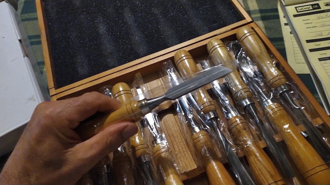 Cómo mantener y afilar tus cepillos, formones y sierras de mano: Consejos de un carpintero profesional