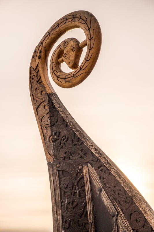 Proa tallada del barco vikingo Oseberg